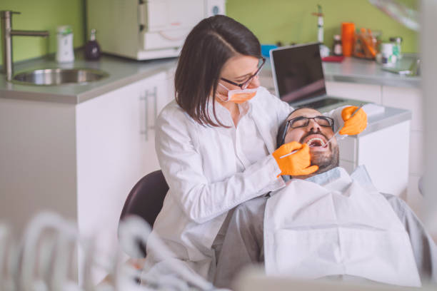 Best Emergency Treatment for Toothache in St Bernard, OH